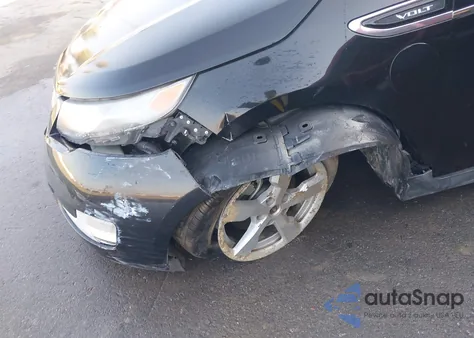 2014 Chevrolet Volt from USA, damaged, VIN 1G1RE6E4XEU154540